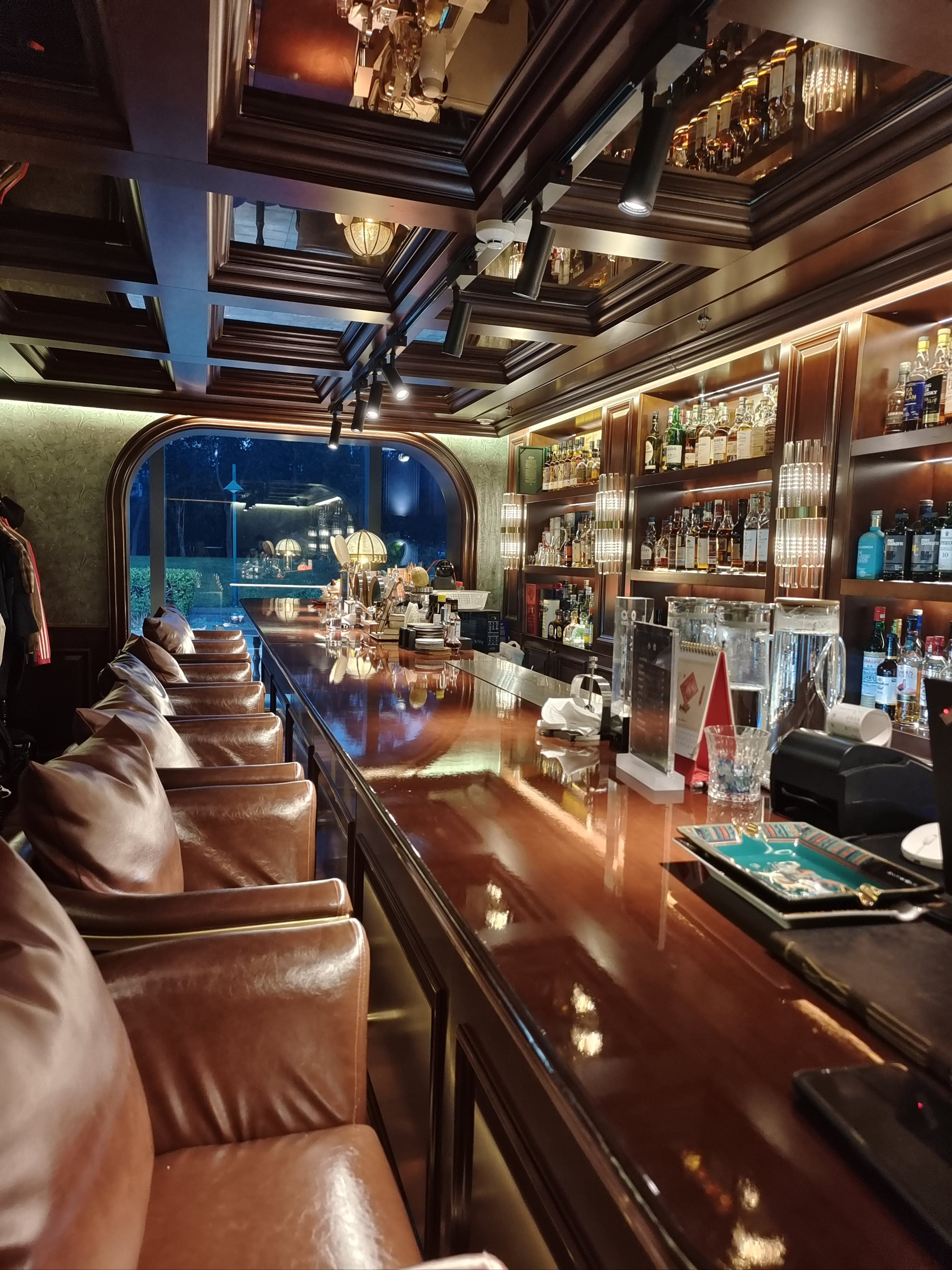 百色商务ktv体验全新商务ktv新玩法-那坡县ktv预订